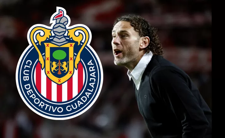 El ex defensa del Barcelona firmó un contrato por dos años con el equipo rojiblanco, se oficializará su llegada y se espera que este lunes ya trabaje con el plantel tapatío.