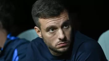 Esta derrota para muchos aficionados es insostenible y algunos lo calificaron como la máxima humillación en la historia del club.