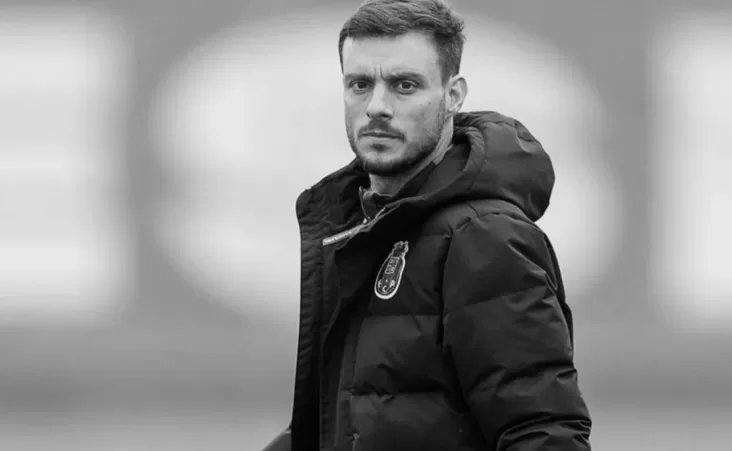 Diferentes medios portugueses dieron a conocer que los Dragones tomaron la decisión de rescindir el contrato de Martín Anselmi.