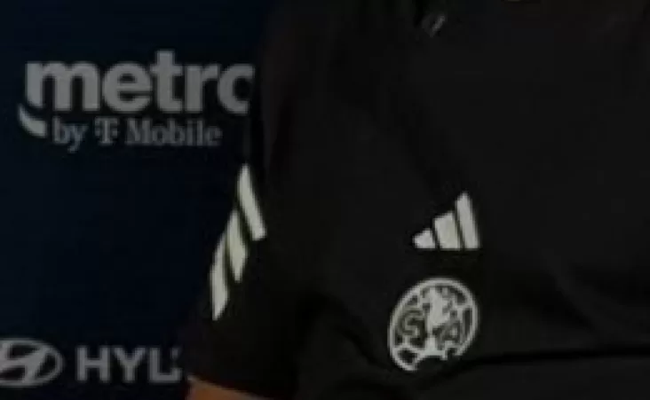 Por medio de redes se dio a conocer en un entrenamiento la nueva playera y en una entrevista Igor Lichnovsky, fue visto portando la nueva prenda del Club América.