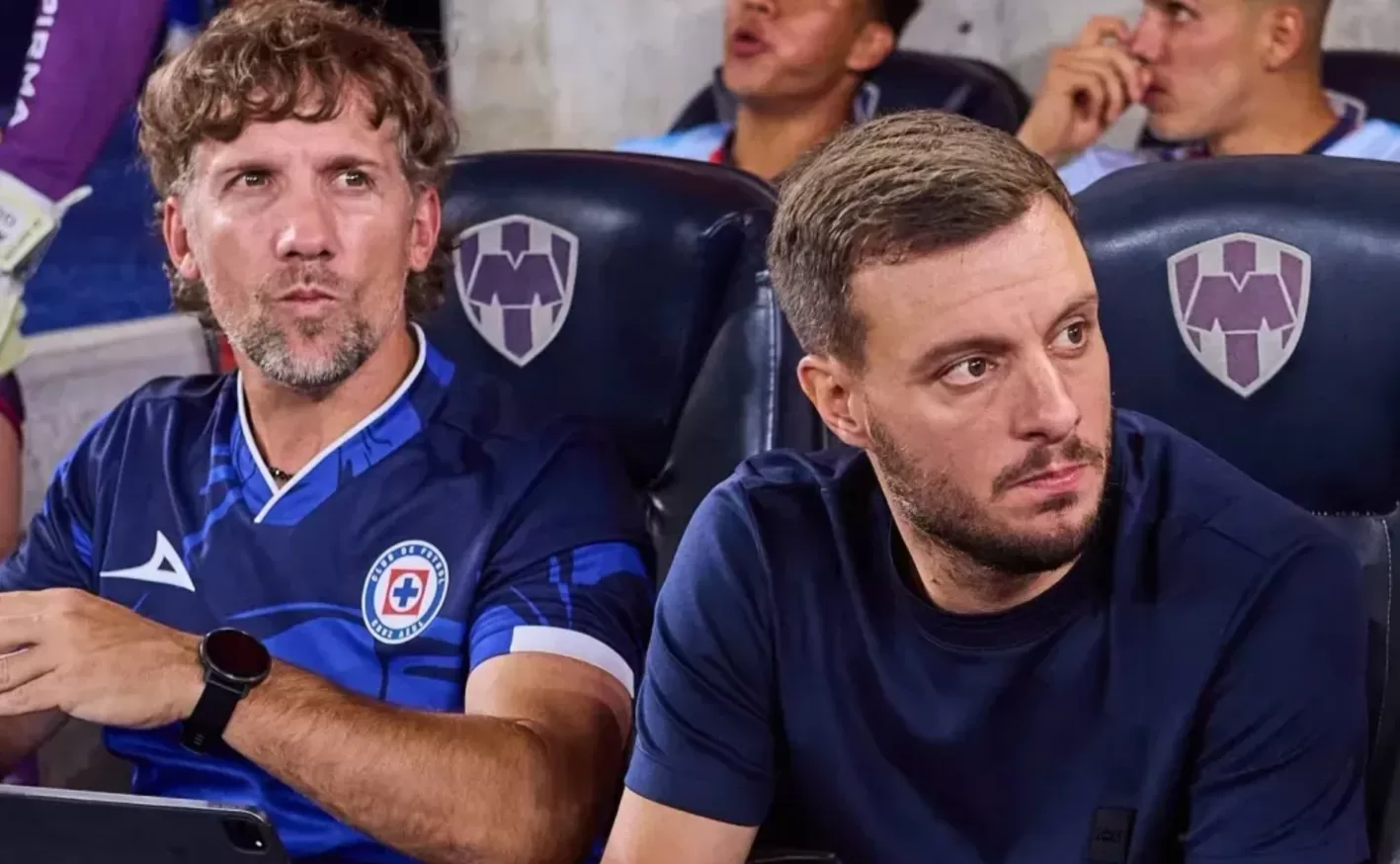 Oreja dio a conocer para Radio Brisas, que Iván Alonso, director deportivo, y Víctor Velázquez, presidente, le propusieron quedarse al mando del primer equipo.