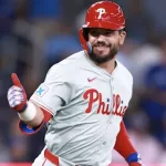 El elemento de Phillies puso por delante 4-3 a la Liga Nacional, tras un empate 6-6 en el que la Liga Americana remontó un déficit de seis carreras el martes por la noche.