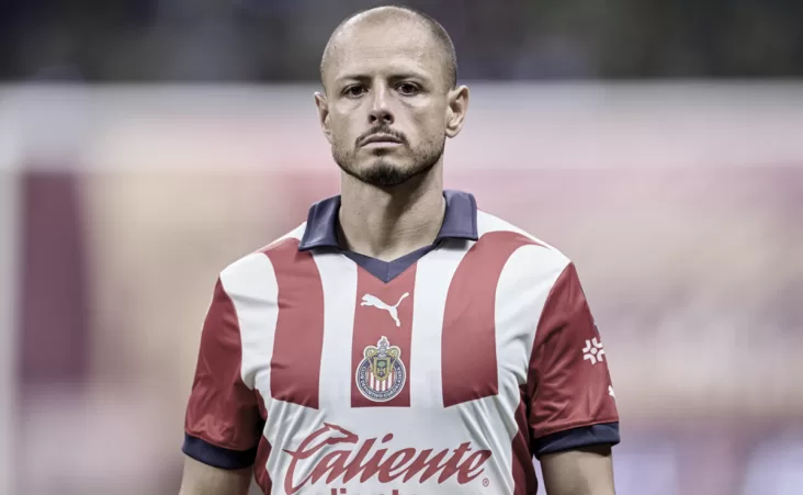 Cabe recordar que el último delantero bien pagado que contrato las Chivas fue Oribe Peralta, quien sólo jugó 19 partidos y marcó dos goles, con salario de más de 37 millones de pesos anuales.