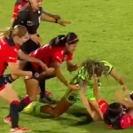 Dicha bronca se presentó en el minuto 24 en el Estadio Olímpico Benito Juárez, cuando ambas disputaban el balón.