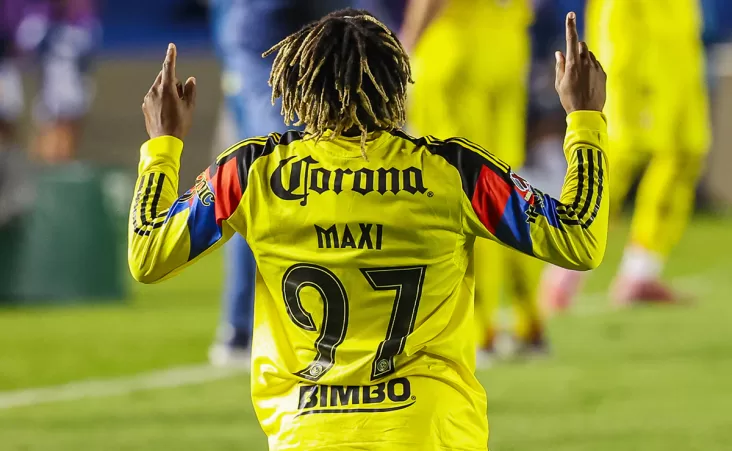 El francés encendió a la afición azulcrema con una publicación en redes sociales, donde mostró parte de su preparación física rumbo al choque de este fin de semana.