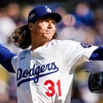 Tras el empate de Milwaukee en la segunda entrada, el duelo se volvió un recital de pitcheo entre Tyler Glasnow y Jacob Misiorowski.