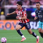 El equipo dirigido por Gabriel Milito mostró autoridad desde el inicio y encontró en Armando “la Hormiga” González a su gran figura.