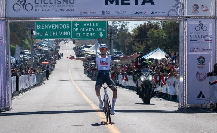 Con un tiempo de 3:46:39 en los 160 kilómetros del Campeonato Nacional de Ruta, Del Toro alcanzó su victoria número 18 del año en la categoría Elite varonil, superando a Éder Frayre y Gerardo Ulloa.