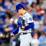 Yamamoto no solo ganó: dominó con una calma que heló la sangre. Retiró a 20 bateadores seguidos y dejó a la ofensiva canadiense convertida en sombras.