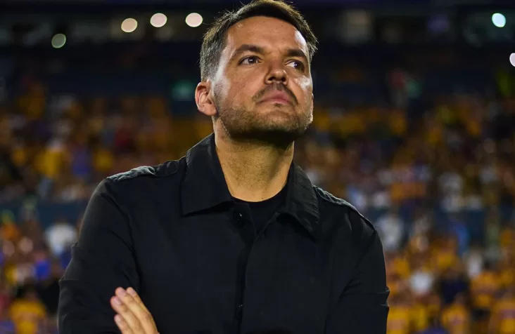 El conjunto celeste acumula ahora tres partidos sin ganar —dos empates y una derrota— tras una racha de siete victorias que los había colocado como uno de los líderes del torneo.