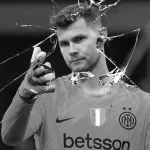 Según La Repubblica, el impacto fue “extremadamente violento” y se produjo luego de que la víctima cambiara de dirección repentinamente e invadiera el carril contrario.