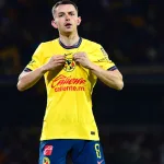 El mediocampista aún realiza los trámites necesarios para ser elegible oficialmente con el Tri, por lo que su llamado se daría hasta el próximo año.