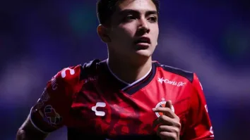 El mediocampista, figura de la Selección Mexicana Sub-20 en el Mundial de Chile, se perderá el duelo ante Pumas de la Jornada 16 y su regreso dependerá de la evolución médica.