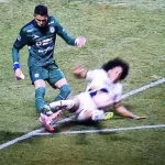 El guardameta colombiano abandonó el campo con visibles gestos de dolor, y los estudios confirmaron su baja por varias semanas, justo cuando el equipo se prepara para disputar la Liguilla.