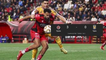 El equipo regiomontano comenzó con algunas aproximaciones, pero pronto quedó expuesto en defensa.