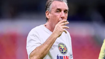 El dueño de las Águilas recordó asimismo las épocas de crisis, cuando el equipo sumó apenas 11 puntos y acumuló derrotas ante rivales tradicionales.