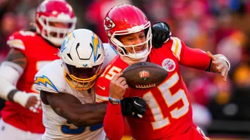 La lesión ocurrió a menos de dos minutos del final del partido del domingo ante los Chargers.