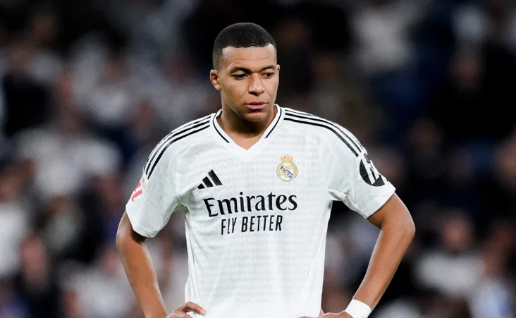 La posibilidad de que el francés juegue dependerá de si el Real Madrid supera el duelo ante el Atlético de Simeone.