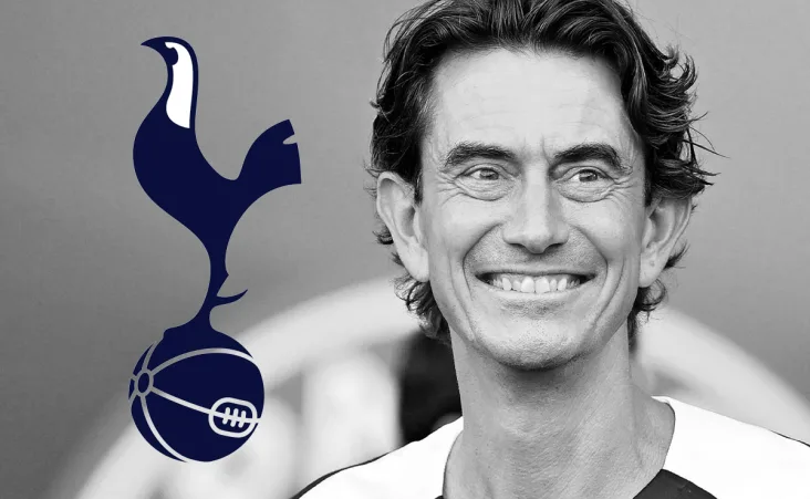 El comunicado del club destacó el compromiso del entrenador durante su gestión, agradeciendo su trabajo y deseándole éxito en lo que venga.