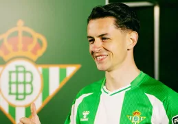 El futbolista dejó claro que hablar de selecciones en este momento sería apresurado.