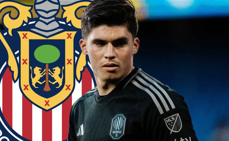 Jonathan Pérez se convierte en nuevo jugador del Guadalajara en una transferencia definitiva, con contrato por cuatro años.