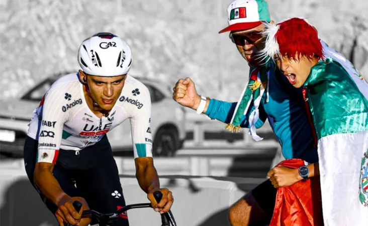 En la lucha por la general, el italiano Antonio Tiberi continúa como líder y portador del maillot rojo, mientras que Del Toro conserva el jersey verde.