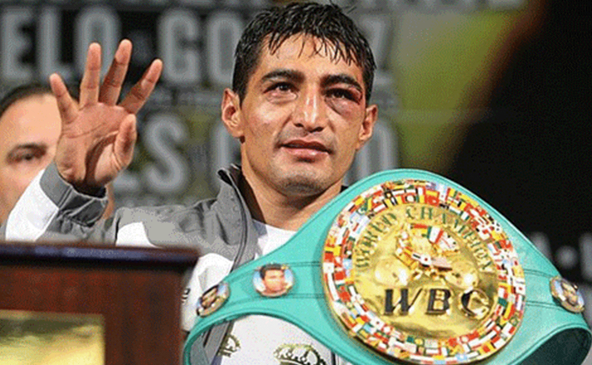 Durante la diligencia, se dictaron medidas cautelares que prohíben al ex pugilista acercarse o tener cualquier tipo de contacto con la víctima.