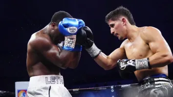 El medallista de plata en los Juegos Olímpicos de París 2024 mostró superioridad durante toda la pelea.