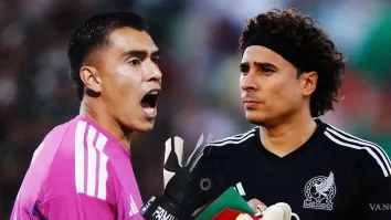 Mientras Ochoa debutó profesionalmente en 2004 con el América siendo apenas un joven, Rangel era solo un niño.