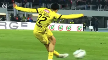 El impacto del gol fue inmediato fuera de la cancha.