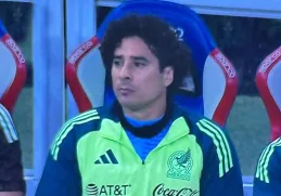 Ochoa habría aceptado esta decisión con profesionalismo, entendiendo el momento de transición que vive el equipo.
