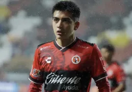 El técnico Sebastián Abreu confirmó que el mediocampista cuenta con el alta médica.