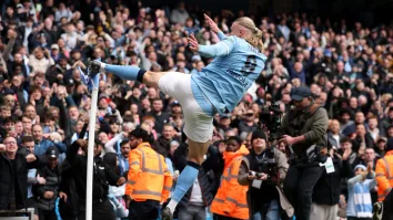 El noruego abrió el marcador desde el punto penal al minuto 39.