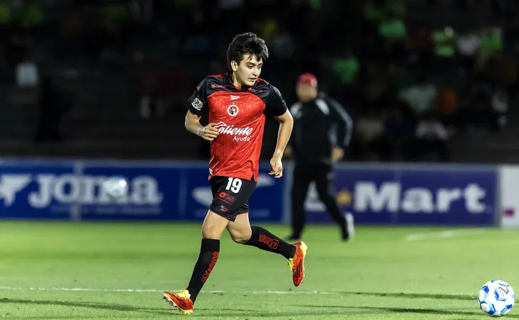 Su reaparición se dio en la Jornada 14 frente a FC Juárez, cuando ingresó de cambio al minuto 61 en lugar de Iván Tona.