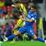 América logró adelantarse gracias a Patricio Salas, quien aprovechó un centro de Alex Zendejas.