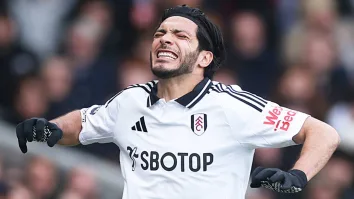 El mexicano Raúl Jiménez fue titular y participó durante 66 minutos antes de salir de cambio por Rodrigo Muniz.