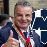 Desde Europa señalan que Te Kloese también tendría ofertas desde Inglaterra.